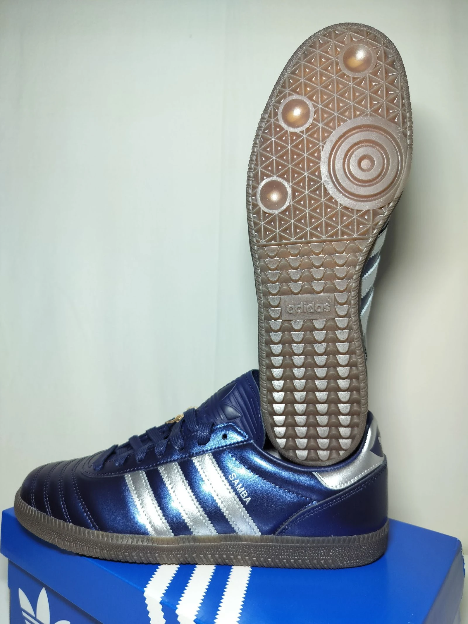 Adidas Samba New 43 Sneakers Original Unisex Femmes Hommes Tenue Tendance Vintage Premium Rétro Y2K – photo 8